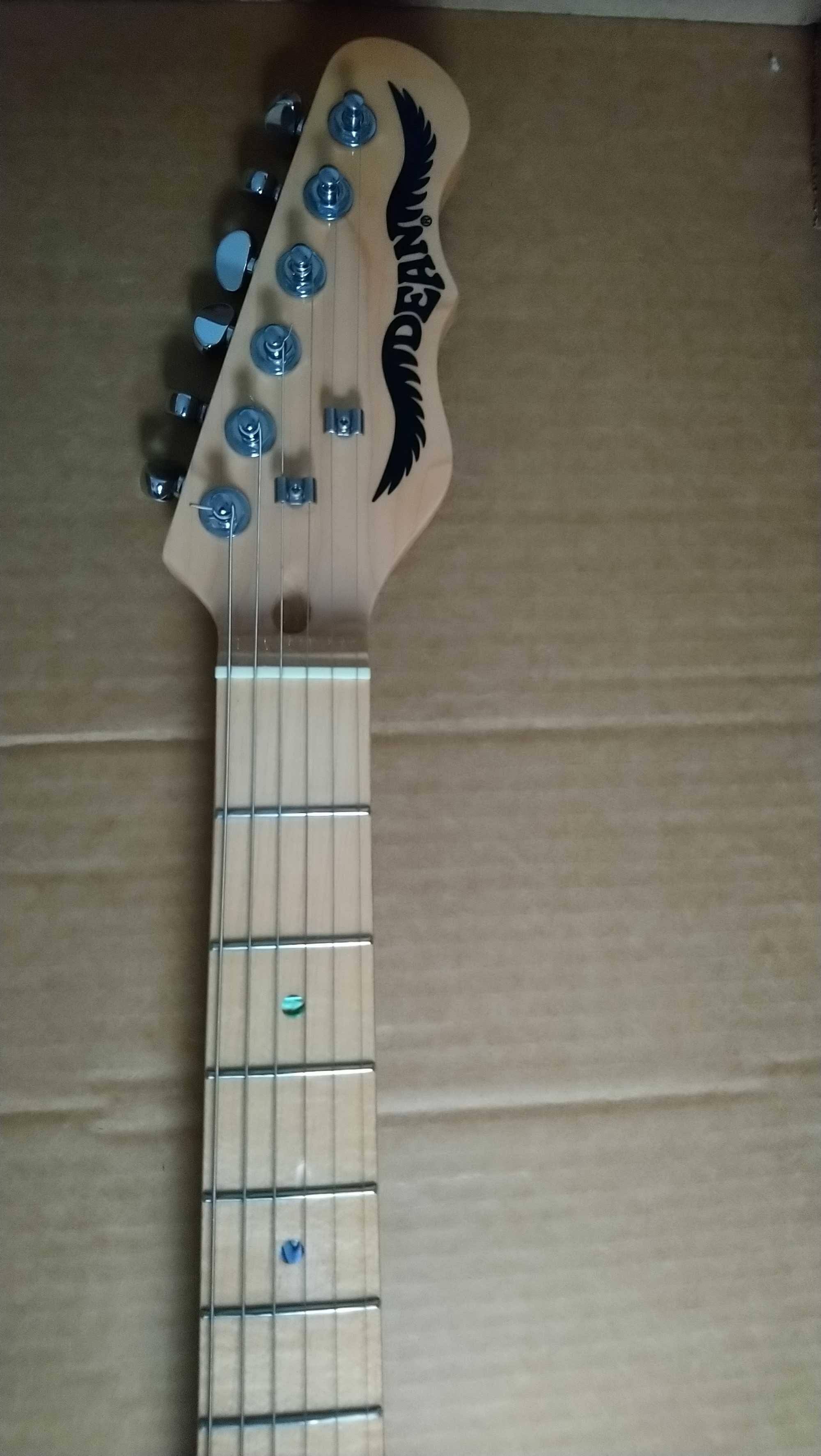 Sprzedam gitarę elektryczną