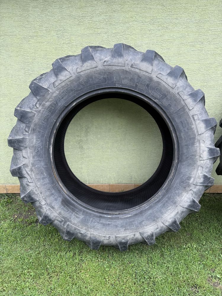 Opony Michelin 18.4 R38 (460/85r38)