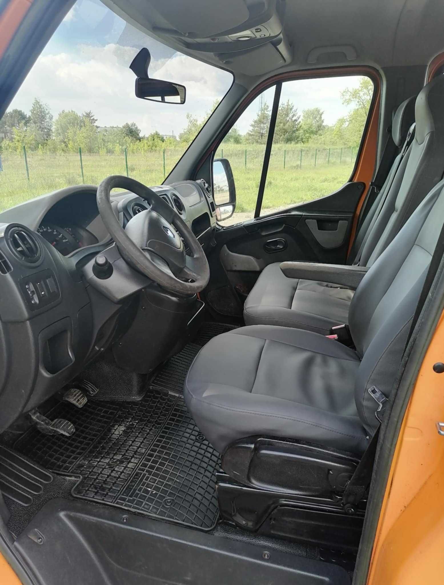 Renault Master Doka 7 osobowy