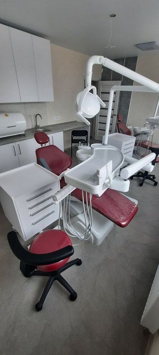 Здам в аренду  крісло в стоматології