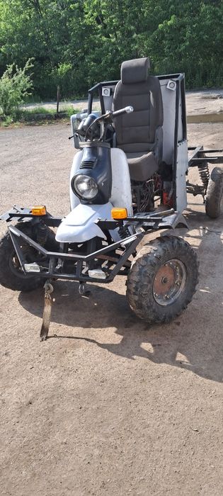 Моторолер муравей під квадроцикл