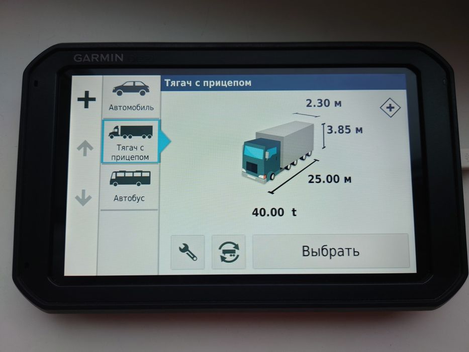 Преміум автонавігатор Garmin DEZL 780 LMT-D стан нового