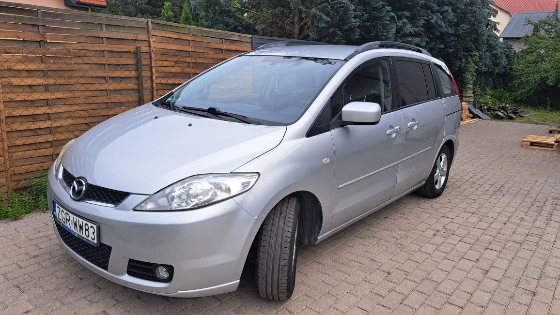 Samochód osobowy Mazda 5