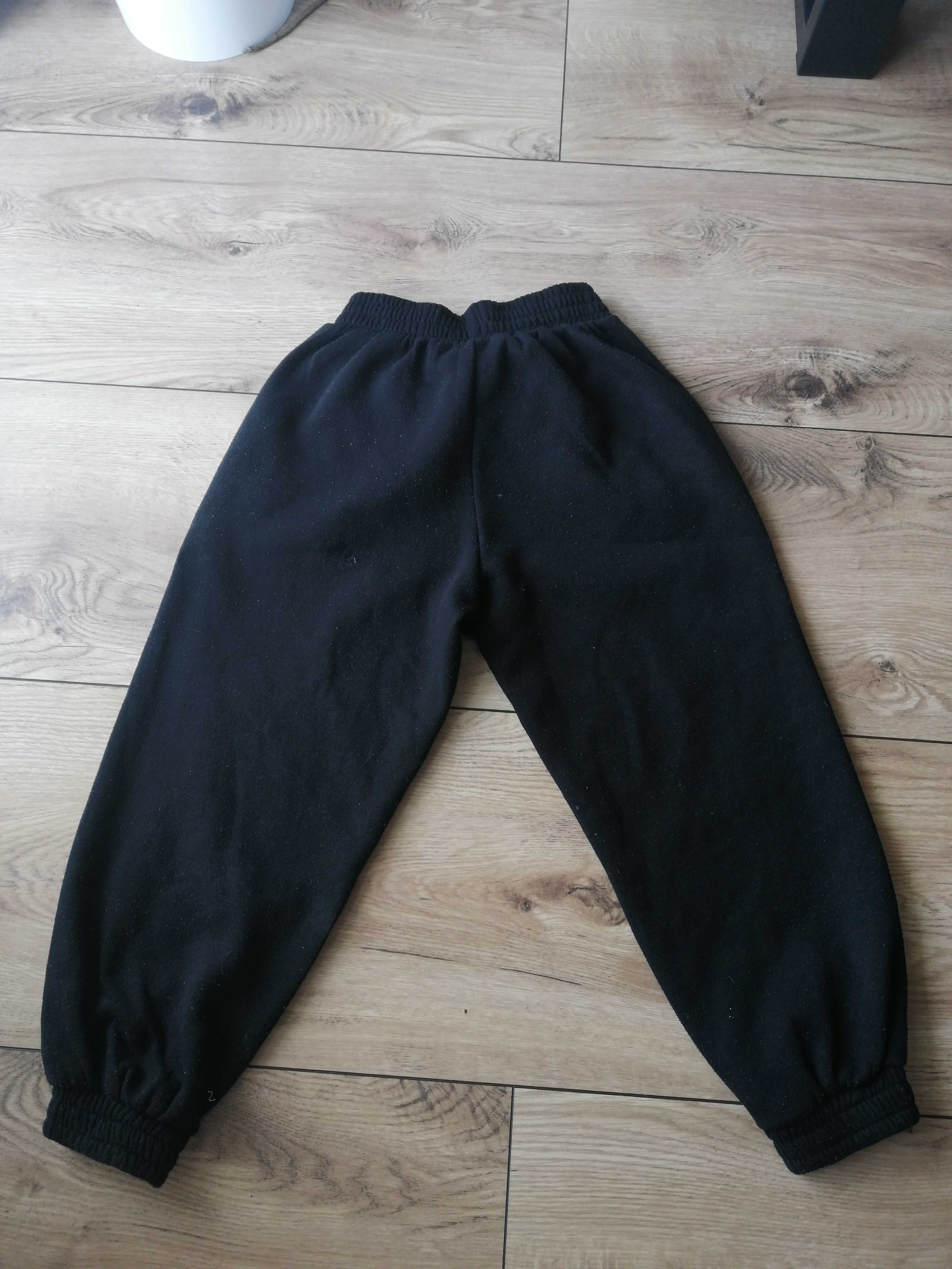 Spodnie chłopięce RESERVED  134 cm