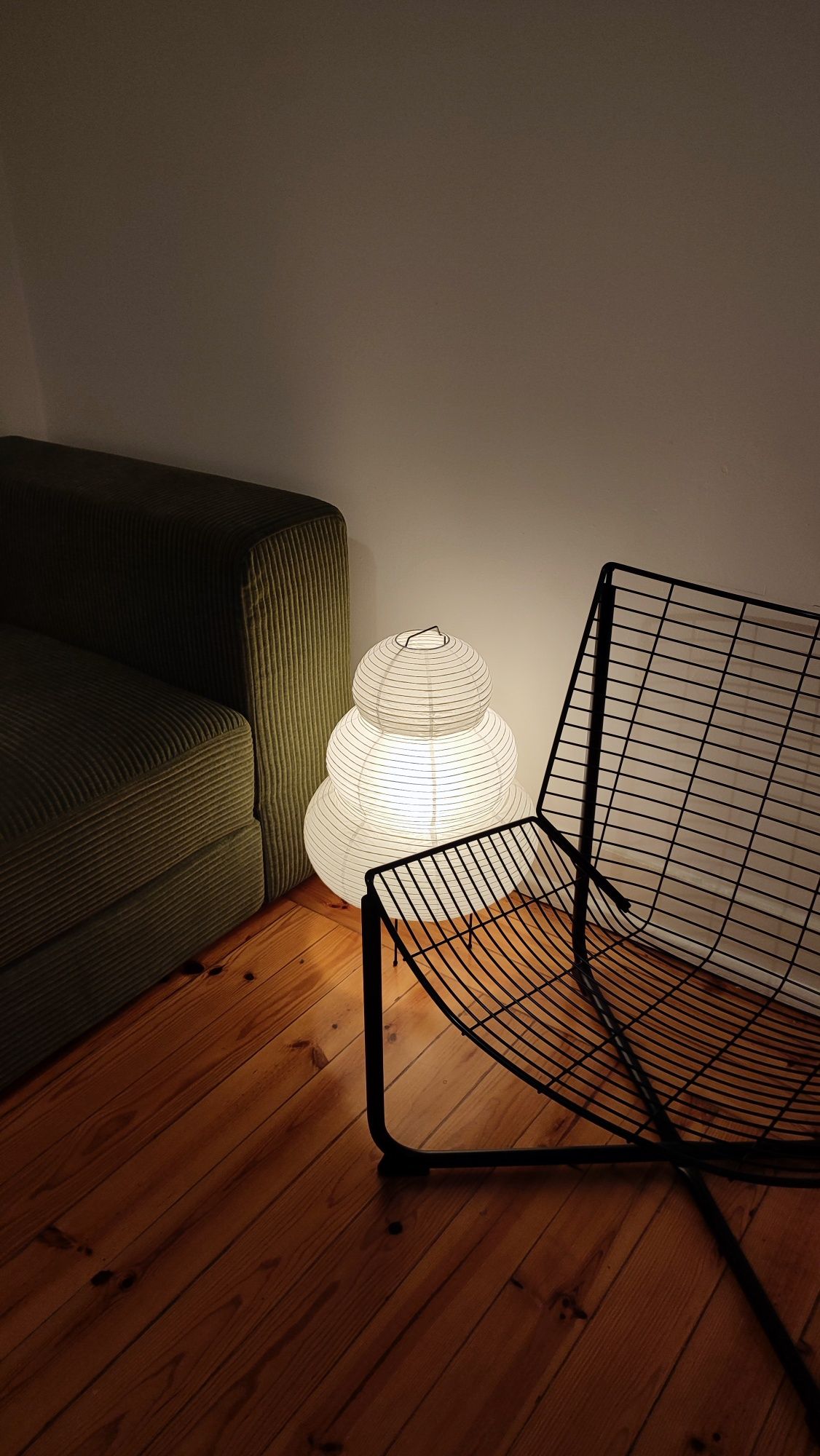 Akari24N paper lamp by Isamu Noguchi