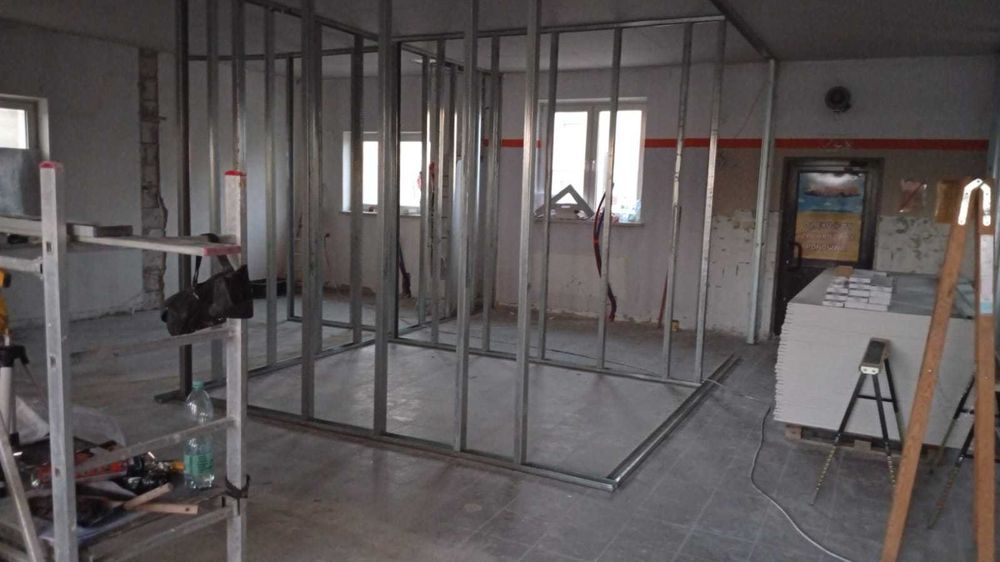 Gładzie, malowanie, zabudowy GK – solidnie i terminowo