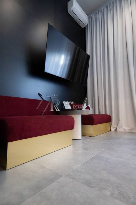 Оренда Офіс 155 м.кв вул. Хмельницького Богдана Центр Сучасний ремонт