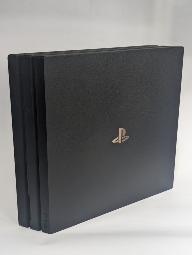 Sony Playstation 4 Pro CUH-7116B корпус дисковод запчастини