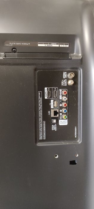 Tv Lg 43UM7600PLB uszkodzona matryca