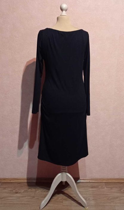 Базовое черное платье, вискоза, Roses of Aualon (Македония).