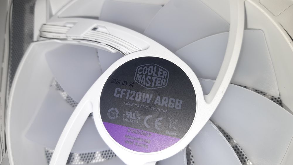 Nowe wentylatory Cooler Master CF120W ARGB białe - 2 szt.