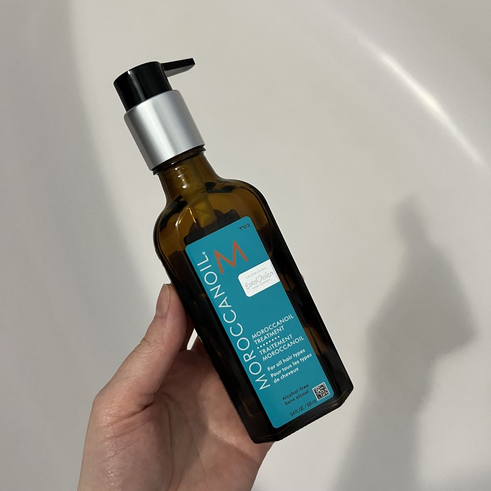 Восстанавливающее масло для волос Moroccanoil Treatment с дозатором