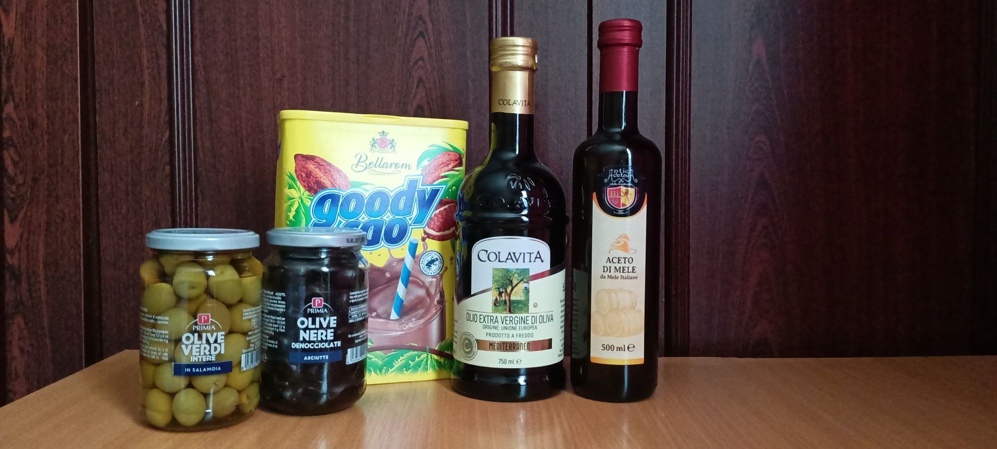 Продукти харчування з Польщі та Італії