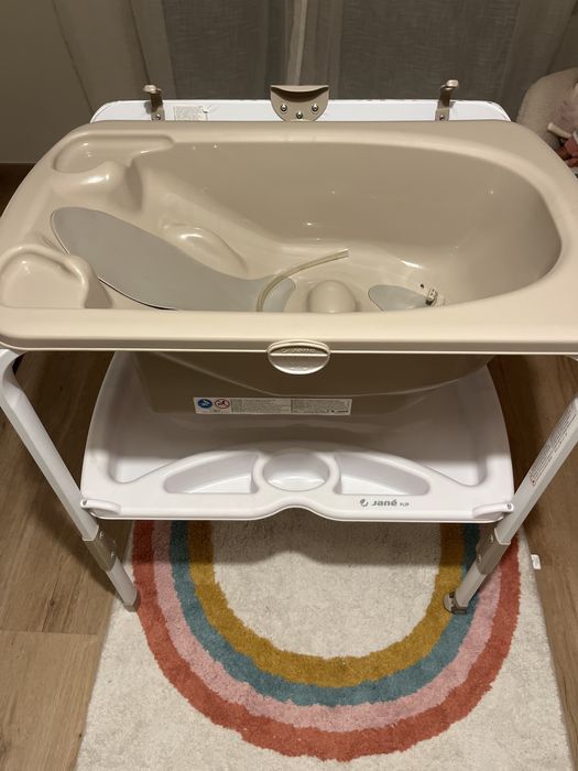 Banheira - Muda fraldas 2 em 1 Jané