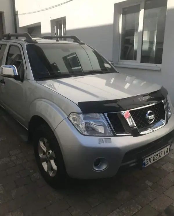 Nissan Navara 2011