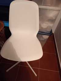 Cadeira giratória branca IKEA p/ secretária (modelo descontinuado)