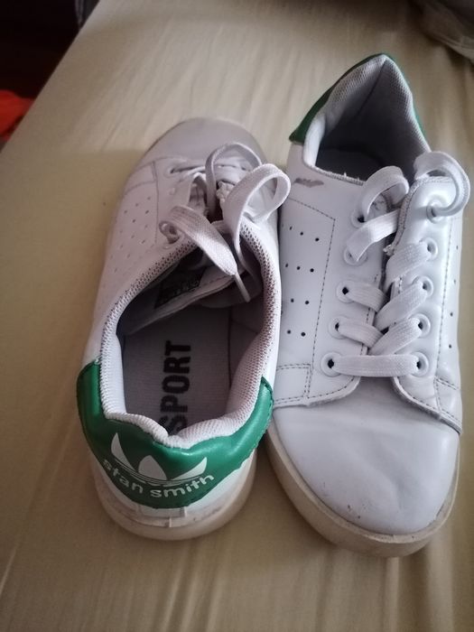 Sapatilhas brancas tam. 35