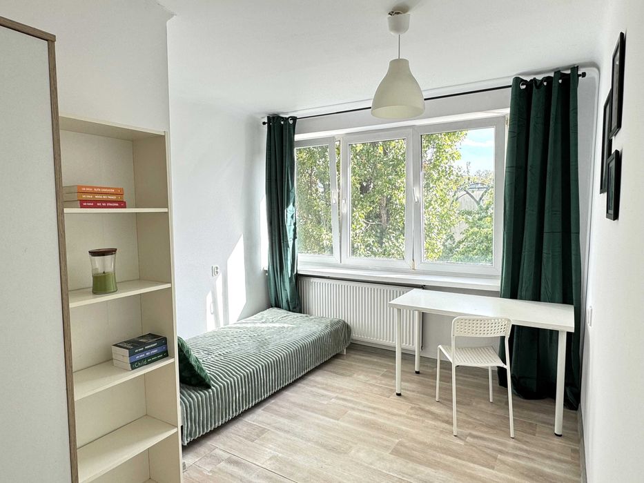 Duży pokój 1os. z róg Dolnej/Sobieskiego, mieszkanie 3 pok dla pań