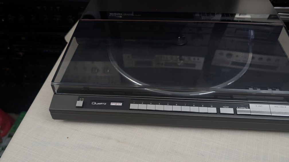 Gramofon Technics SL-QL15 Linear Tracking - Unikalny, programowalny