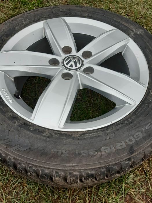 Шини 205/60 R16 Nokian комплект