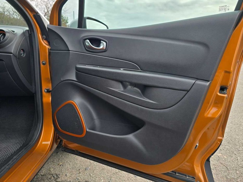 Продам  Renault Captur 2017. Можна в розстрочку, під викуп.