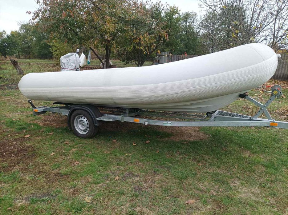 Продам лодку ріб "Навігатор 510"