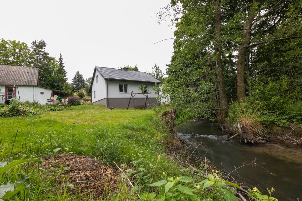 Dom z pięknym widokiem na Bazylikę w Wąwolnicy