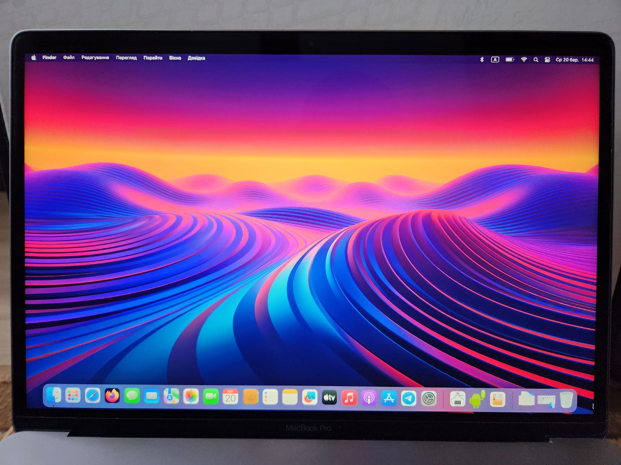 Macbook Pro A1707 Intel i7-7700HQ 2.8GHz 512Gb SSD