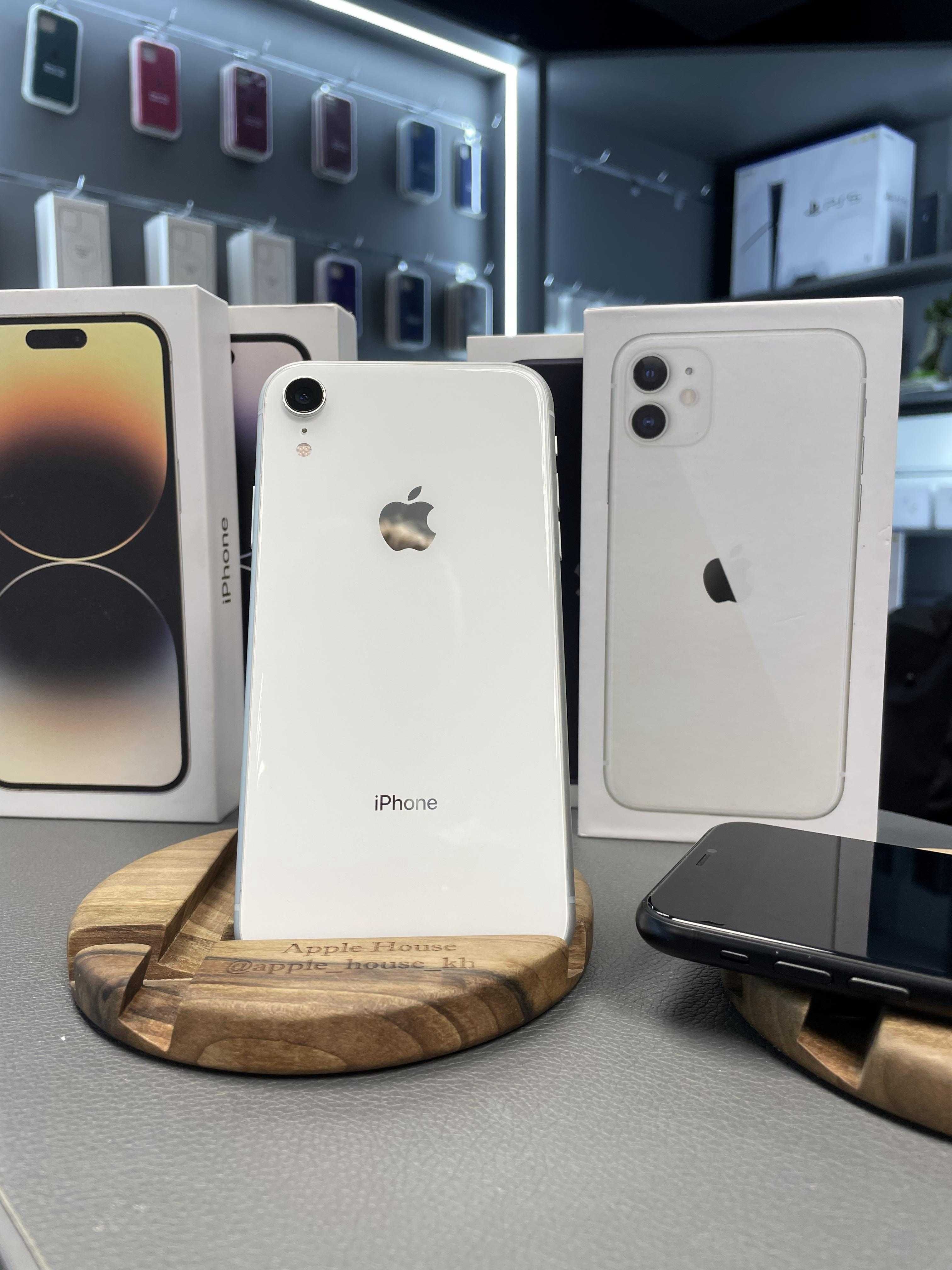 iPhone Xr64Gb Silver Neverlock гарантія ві магазину