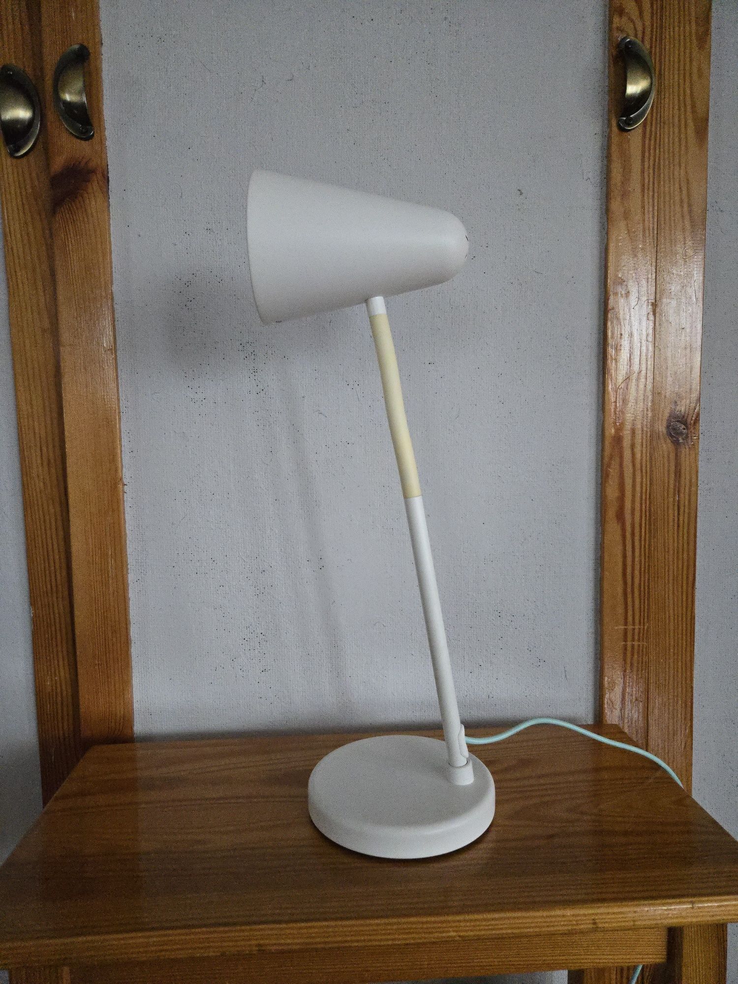 lampa biurkowa led dziecięca ikea fubbla biała