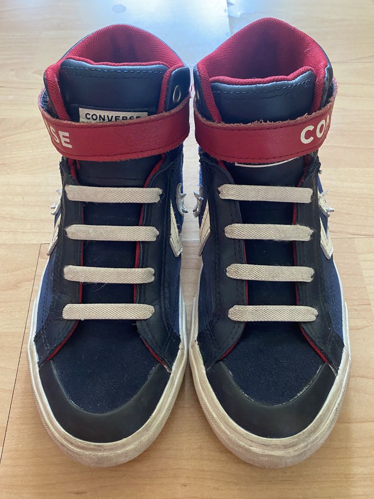 Converse wysokie czesciowo skórzane rozmiar 34