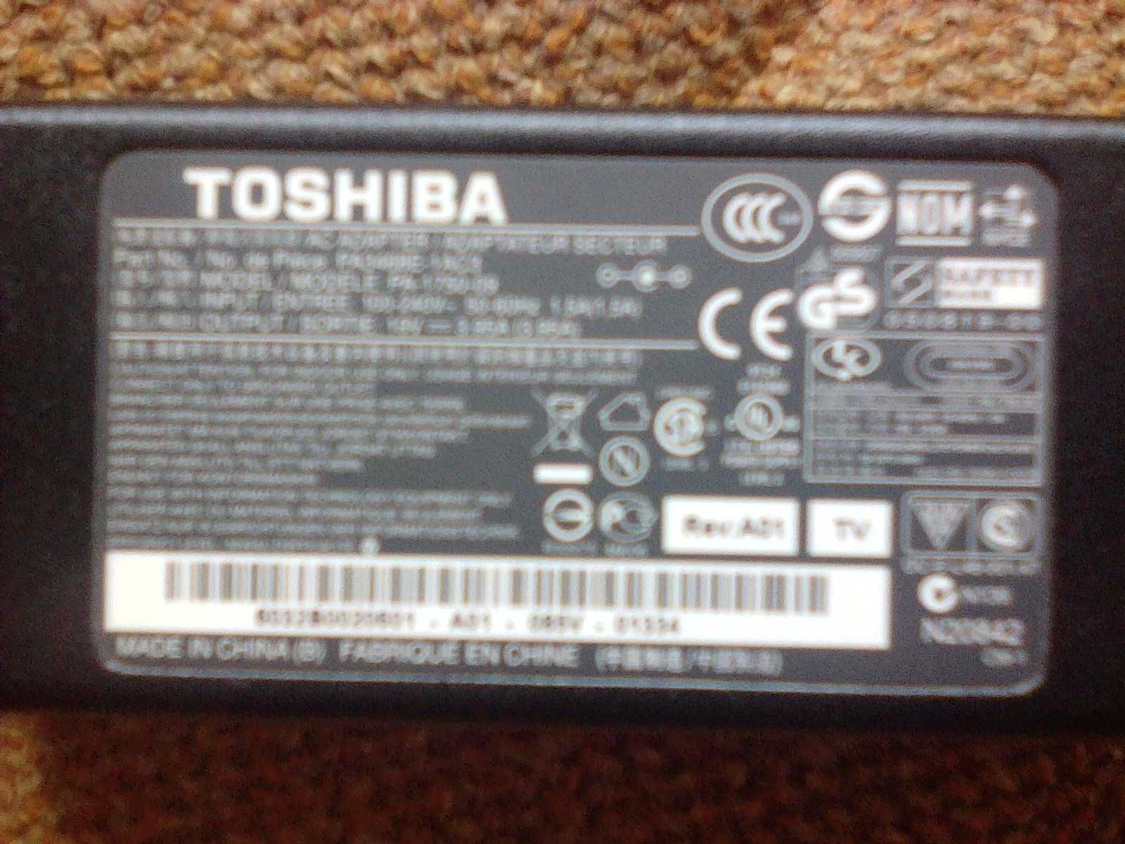 Adapter do Laptopa TOSHIBA
