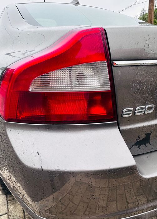 Farolim direito e esquerdo volvo S80