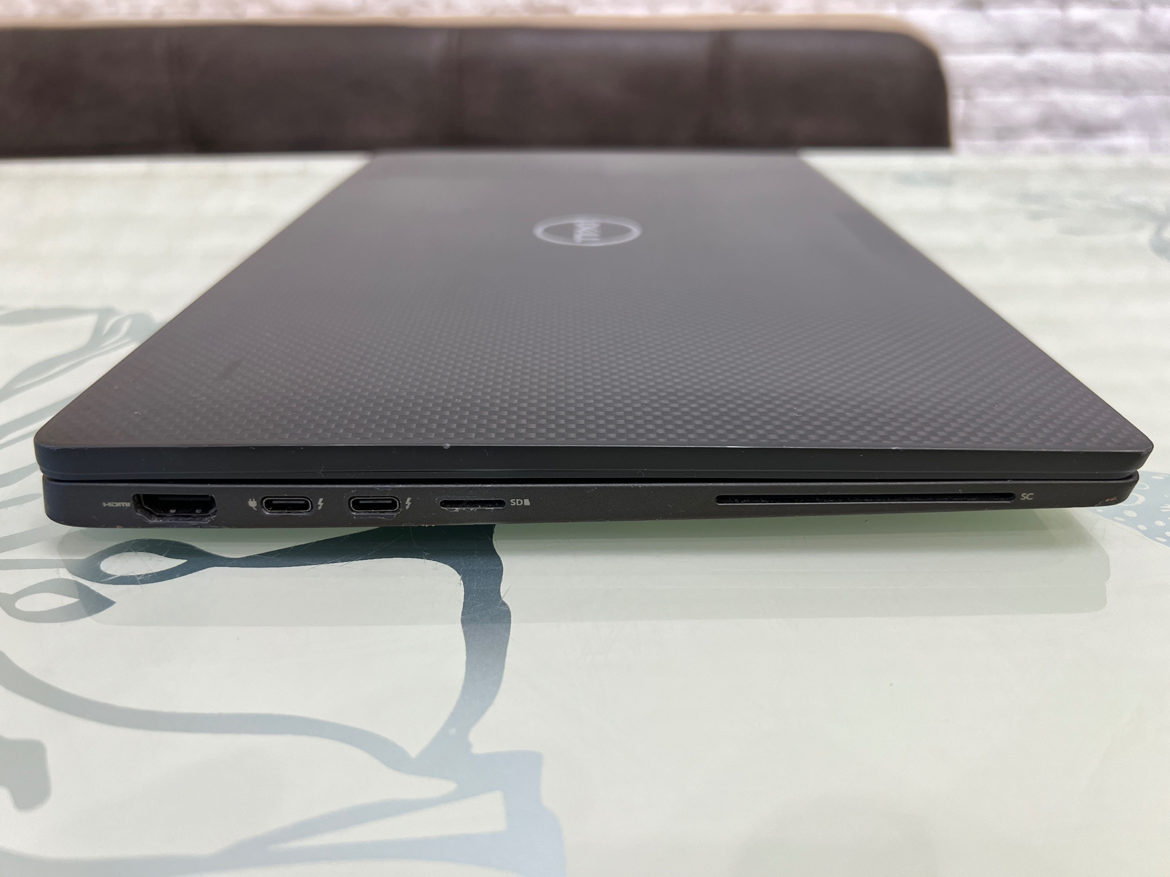 Dell 7410/i5 10310u /14" FullHD IPS/RAM 8gb/SSD 256gb NVMe