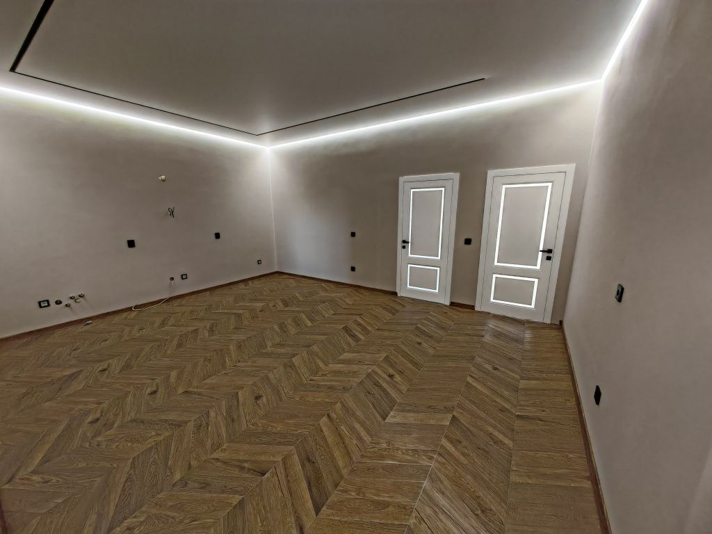 Квартира 3-ком 107м. Ул. Далека 1120€м2