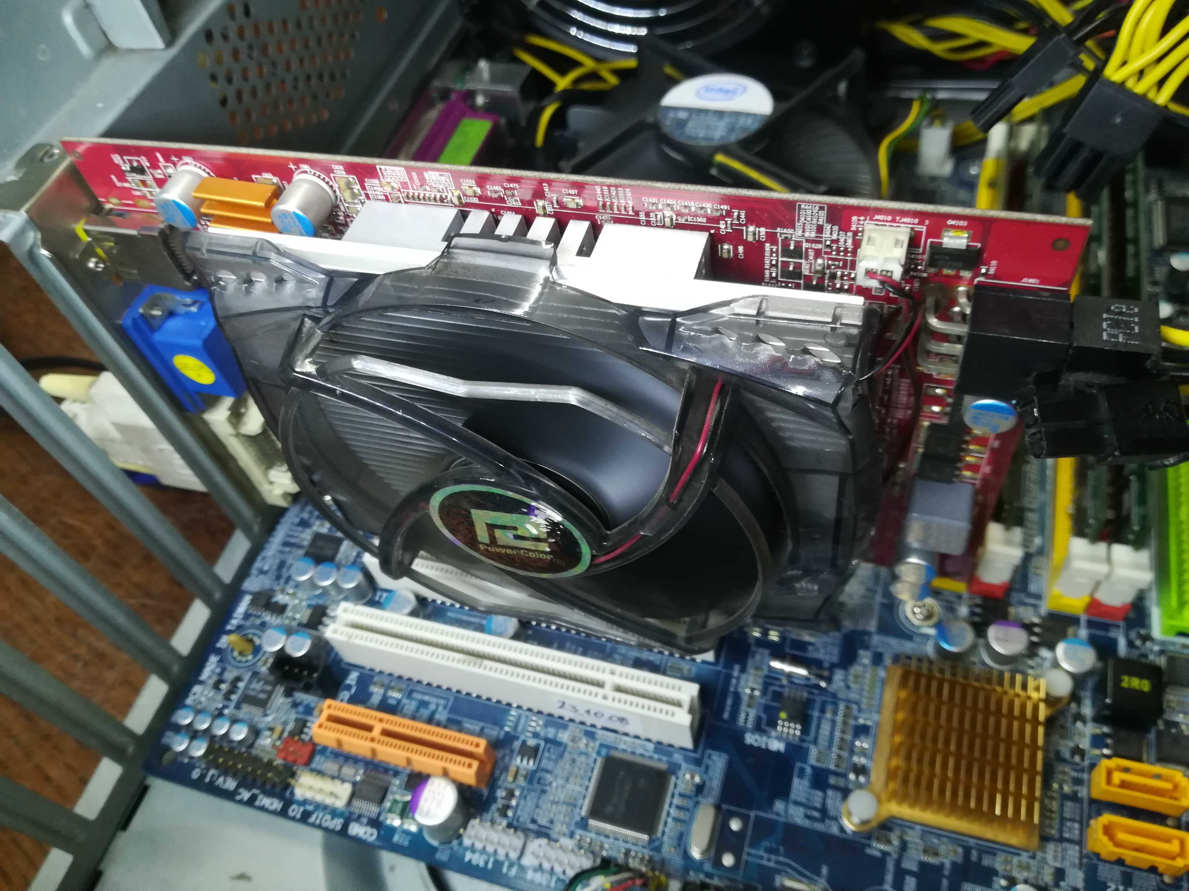 рабочая видеокарта 1гб GDDR5 PowerColor HD5750  DVI, vga, Display Port