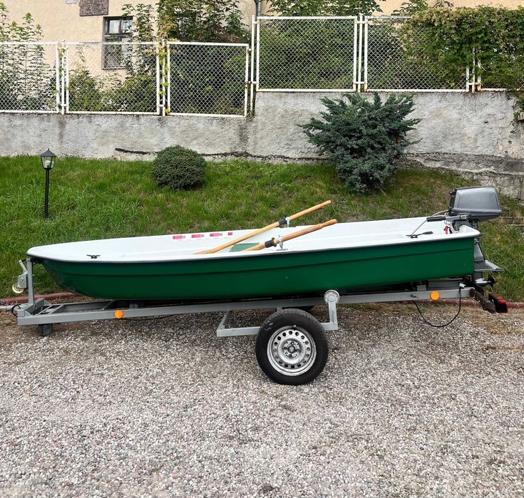Łódź wiosłowa/wędkarska+ silnik suzuki 6km+ przyczepa slipowa/portowa