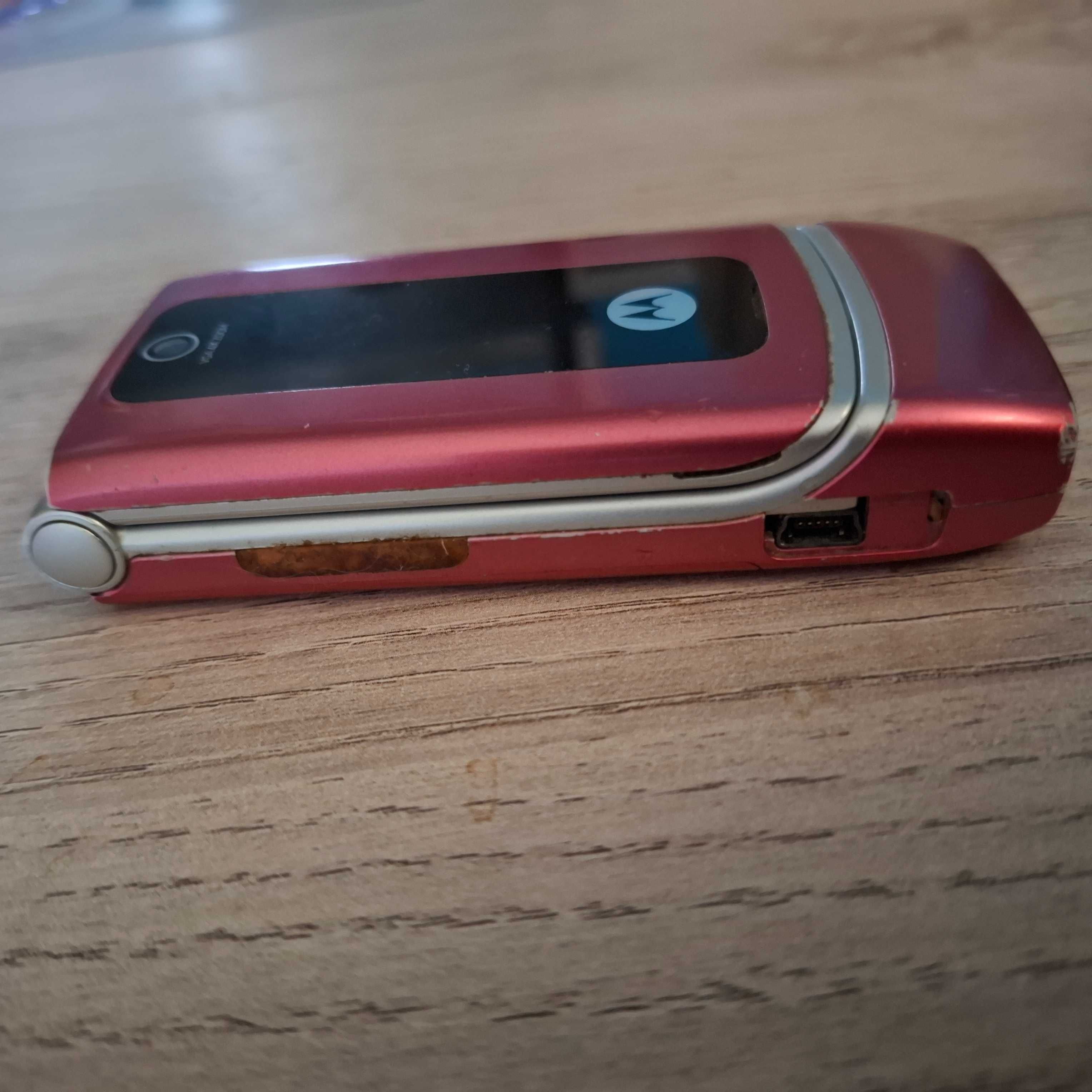 Stary telefon Motorola W375