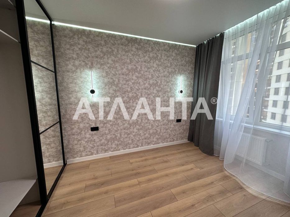 1 комн квартира с ремонтов ЖК 66 Жемужина Фонтан