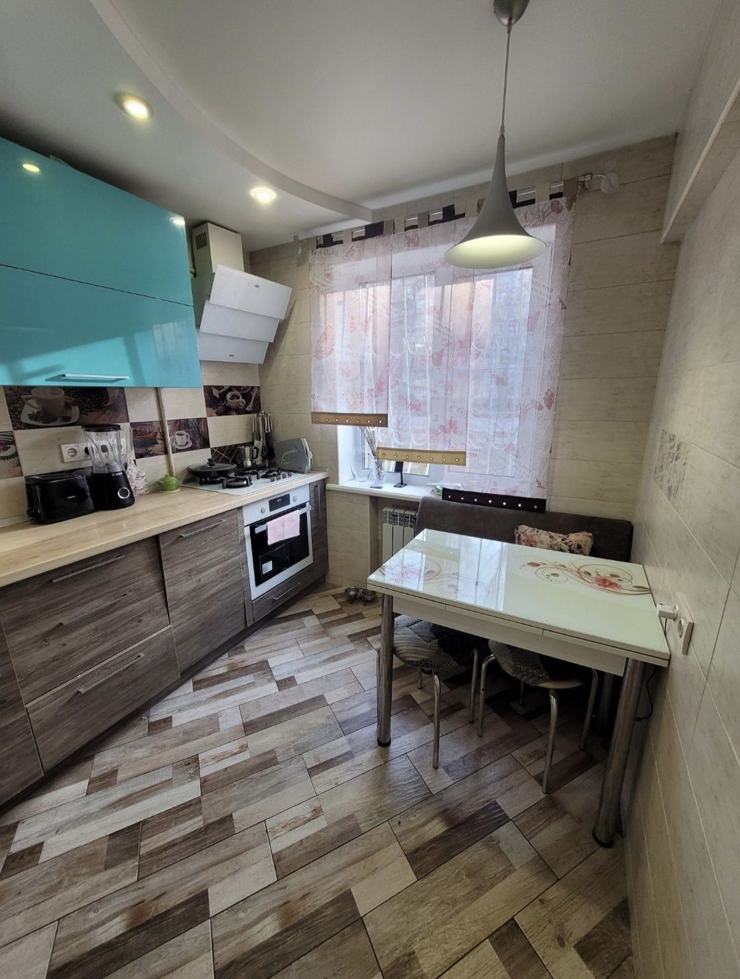 Продажа 2ой квартиры в Александровском р-не