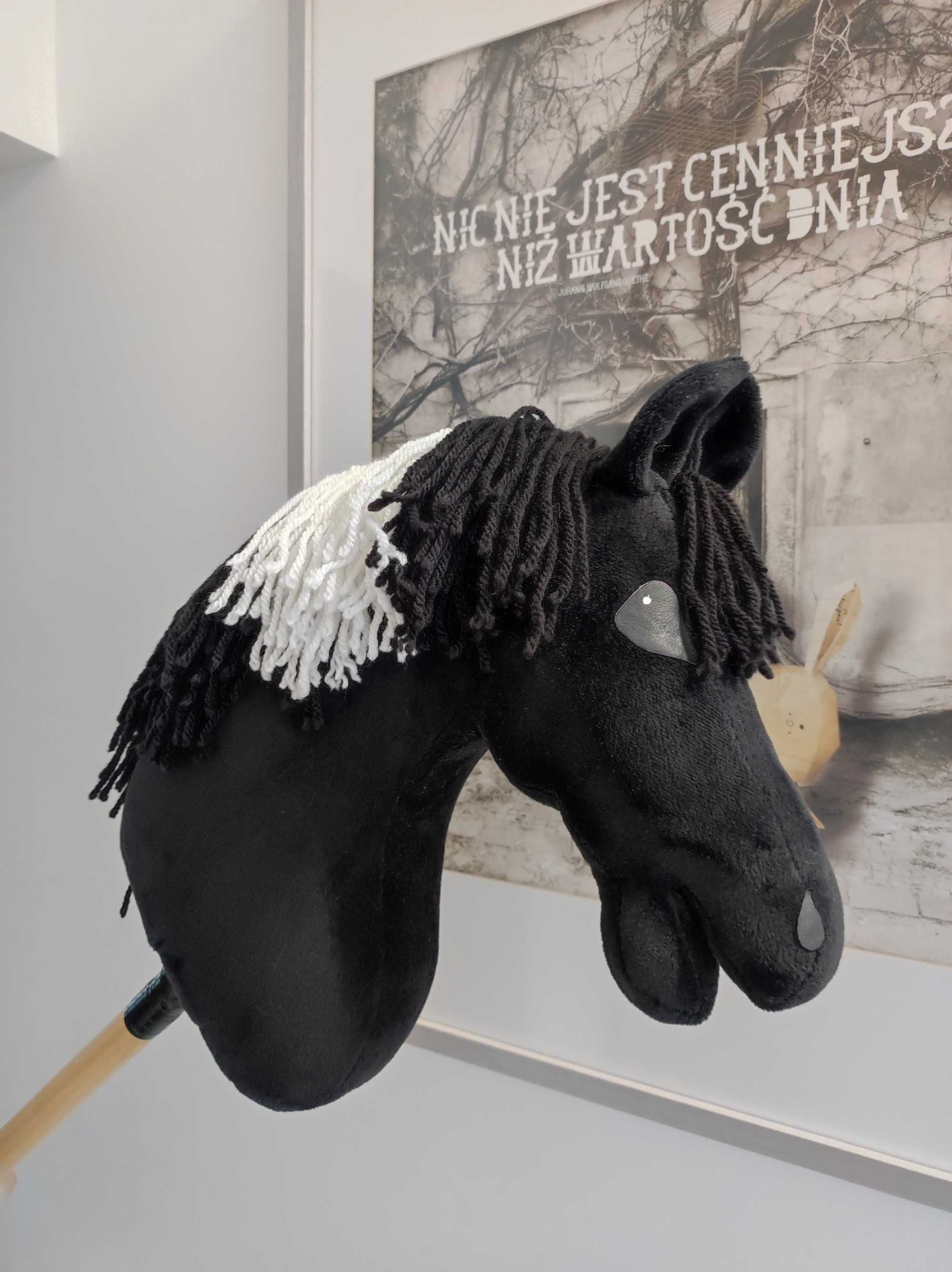 Hobby Horse koń na patyku, zabawka