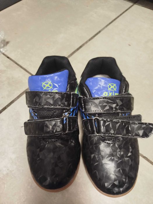 Halówki rozmiar 31 / adidasy / buty do piłki nożnej