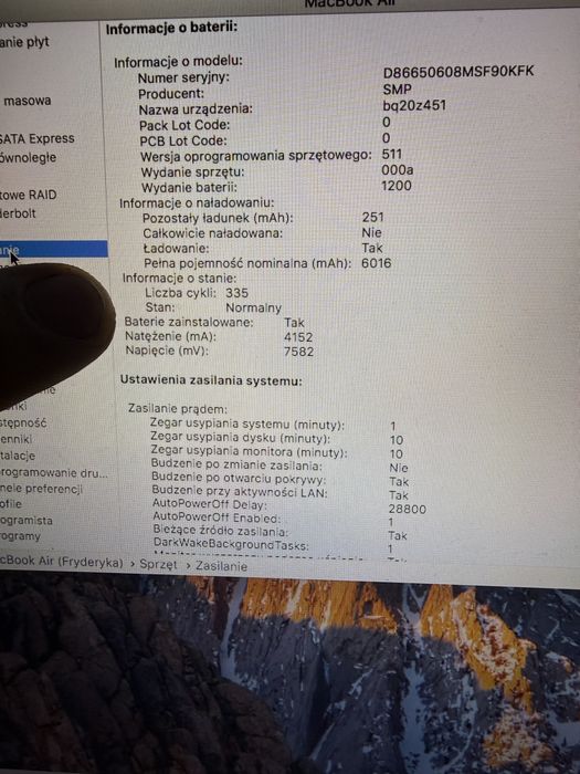 Laptop MacBook Air 13 A1466 Dysk 256GB 8GB RAM malo używany wylogowany