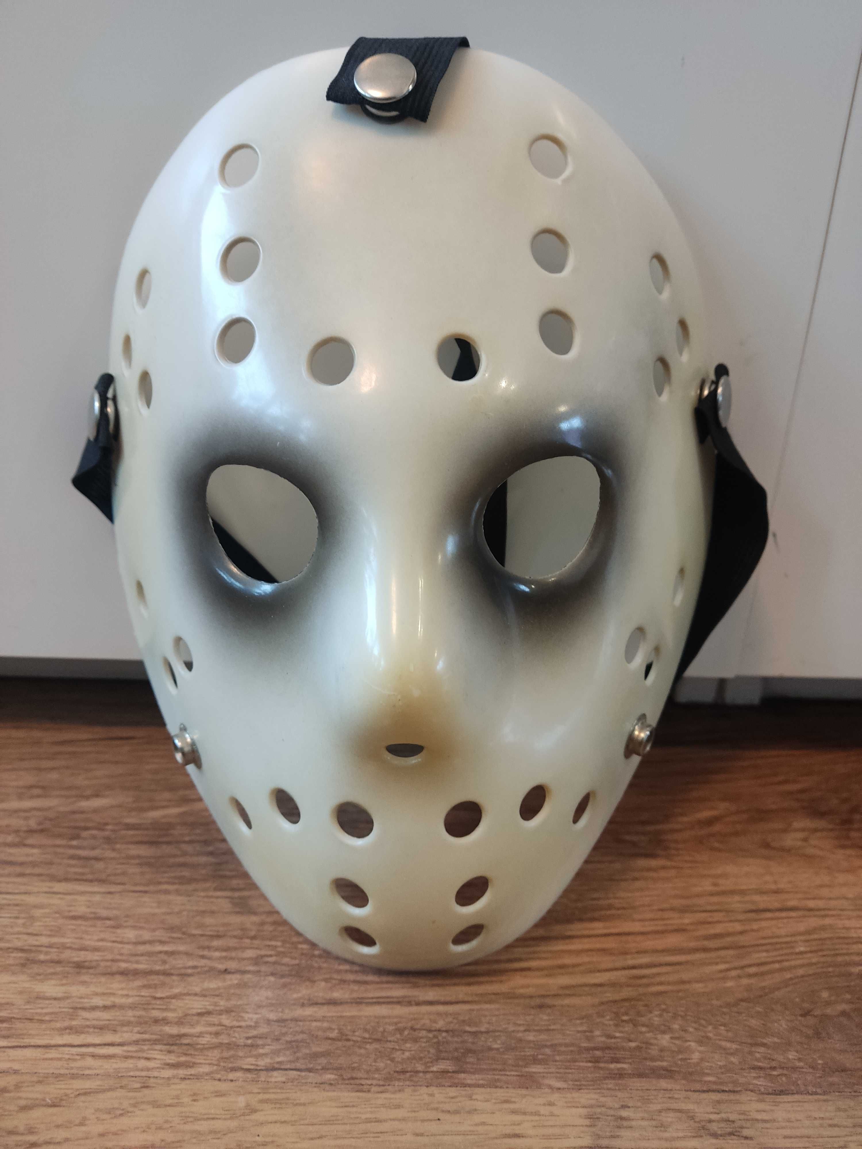Maska Jason Voorhees Biała