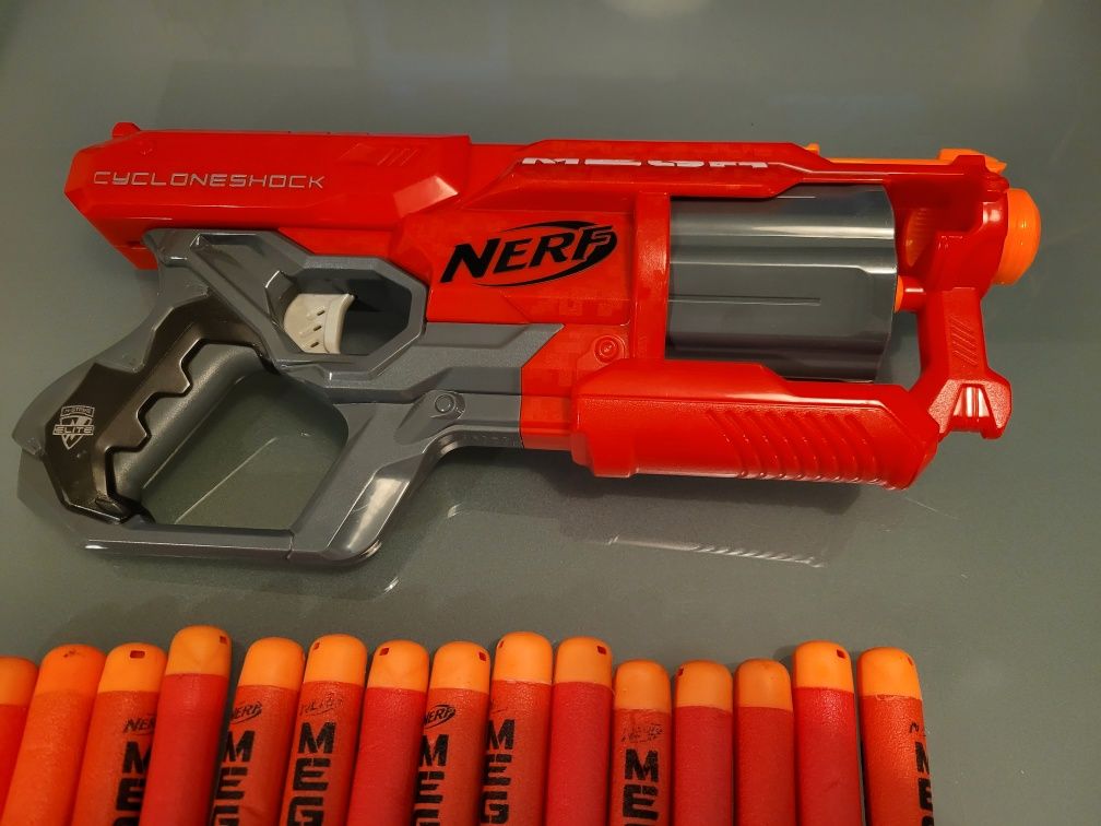 Nerf N-Strike Elite Mega CycloneShock