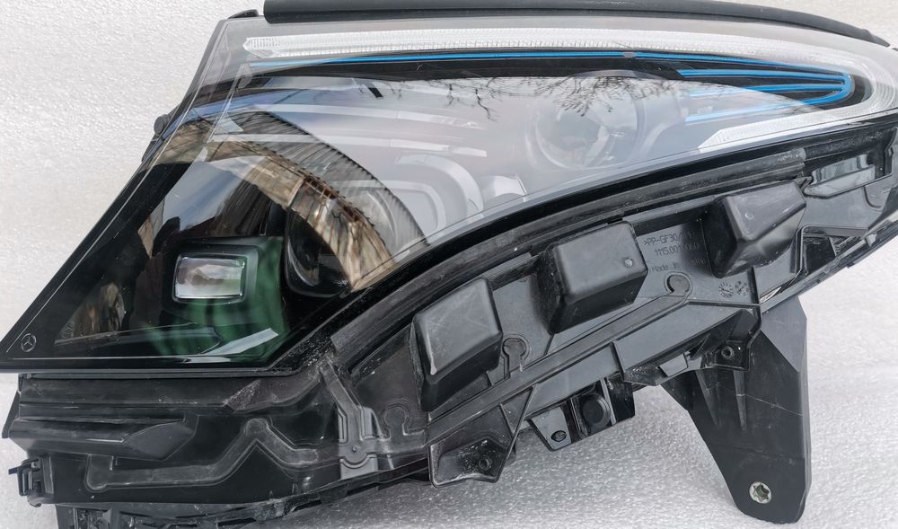 Фара левая Mercedes EQC Full LED W293