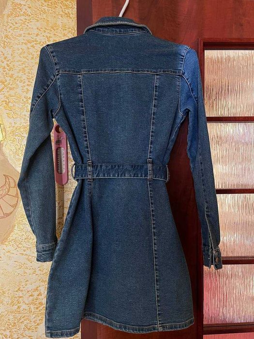 Продам Джинсовое платье Bershka (S)