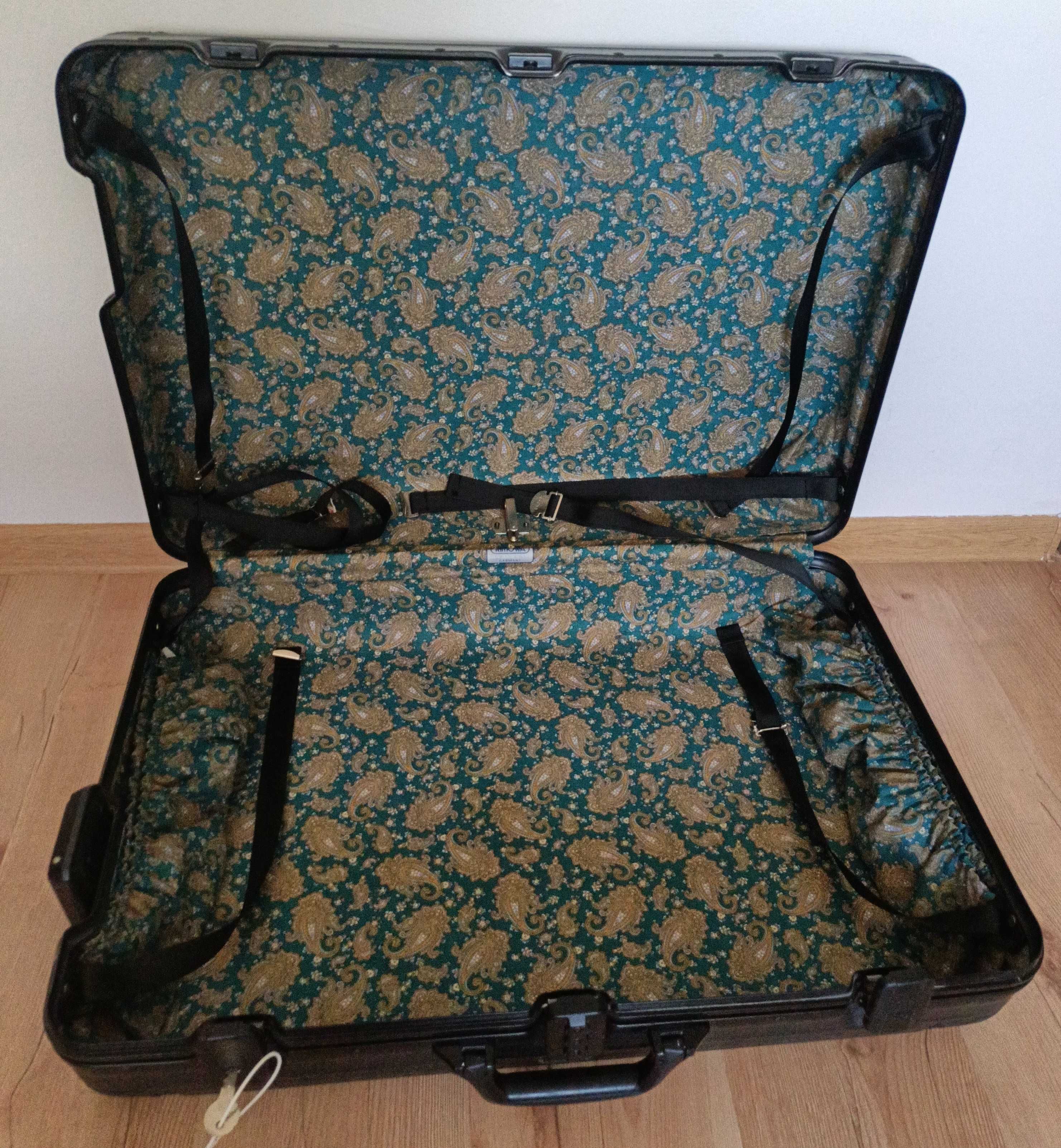 Rimowa - walizka szyfr kółka