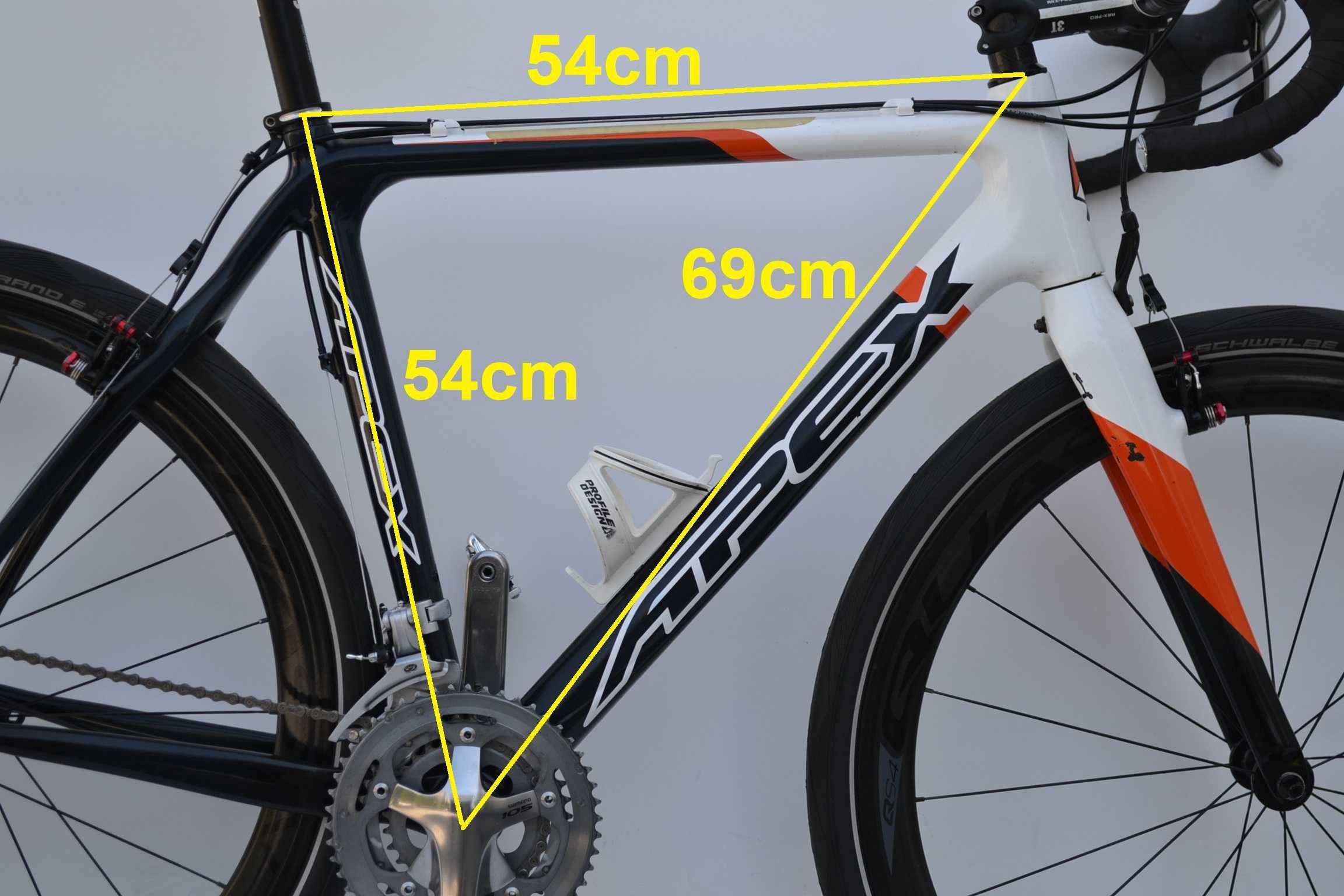 Przełajowy Apex carbon 3x10 shimano 105 koła carbon quasar rama L 54