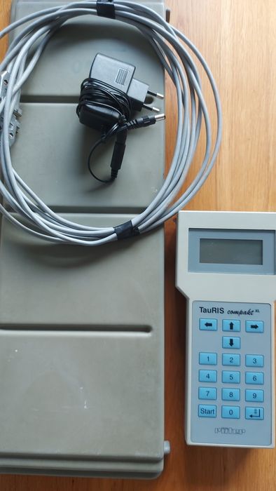 Zegar Tauris XL antena czteropolowa